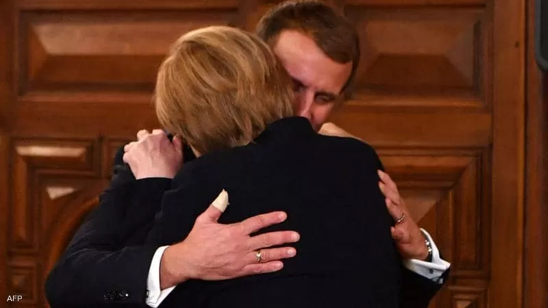 في وداع ميركل.. ماكرون: فرنسا تحبك!