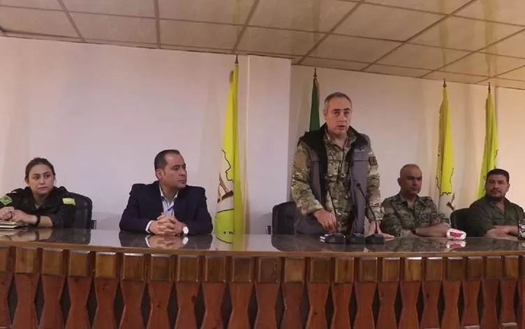 HSD û Encûmena Leşkerî ya Dêrezorê amadekariyên leşkerî gotûbêj kirin