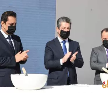 سەرۆکی حکومەتی ھەرێمی کوردستان بەردی بناغەی قوتابخانەیەک لە گوندی کۆری لە هەولێر دادەنێت