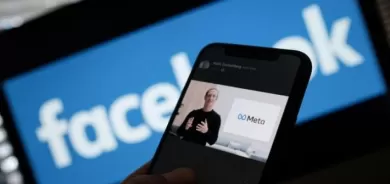 “ميتا” .. زوكربيرج يروج للعالم الافتراضي من أرض الواقع