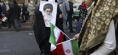 Iran bans newspaper that linked supreme leader to poverty