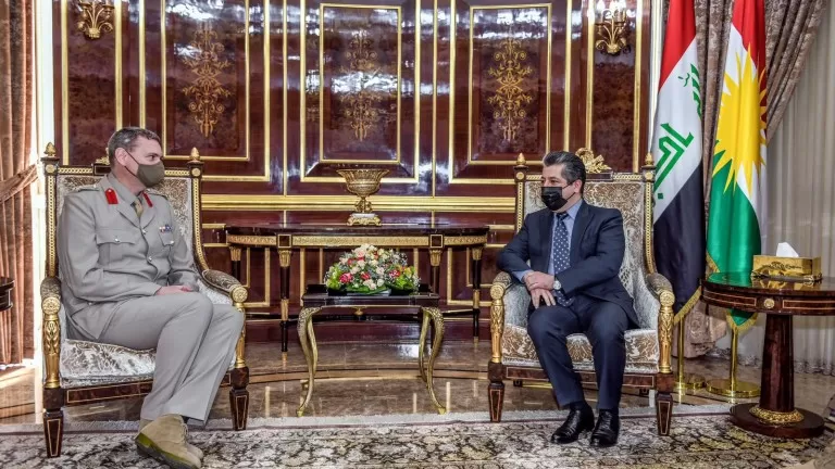 Serokwezîr  li  gel  şandeke  hevpeymaniya  cîhanî  civiya