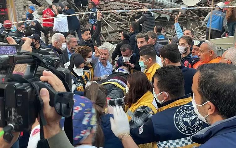 Li Meletiyê avahiyek hilweşiya