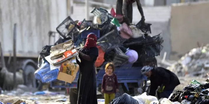 التخطيط العراقية تكشف عن رقم صادم : أكثر من 4 ملايين تحت خط الفقر