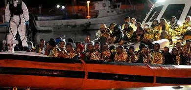 پاسەوانانی دەریایی ئیتالیا 550 کۆچبەریان ڕزگارکرد