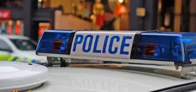 دوای تەقینەوەی ئۆتۆمبێلێکی بۆمبرێژکراو پۆلیسی بەریتانیا سێ کەسی دەستگیرکرد