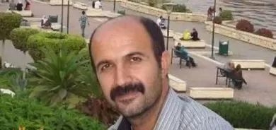 په‌روه‌رده‌ سه‌كۆی نمایشی به‌هاكانی كۆمه‌ڵگه‌یه‌..