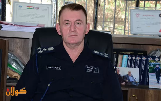 عەمید ئەسعەد مەلا كەریم  وتەبێژی بەڕێوەبەرایەتیی گشتیی پۆلیسی هاتوچۆی هەرێم بۆ گوڵان:     تیژڕەوی و بەكارهێنانی مۆبایل لە كاتی شۆفێریدا كارەسات و قوربانییەكی زۆریان لێ كەوتووەتەوە