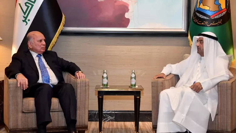 فؤاد حسين وأمين مجلس التعاون الخليجي يبحثان تفعيل آليات العمل المشترك