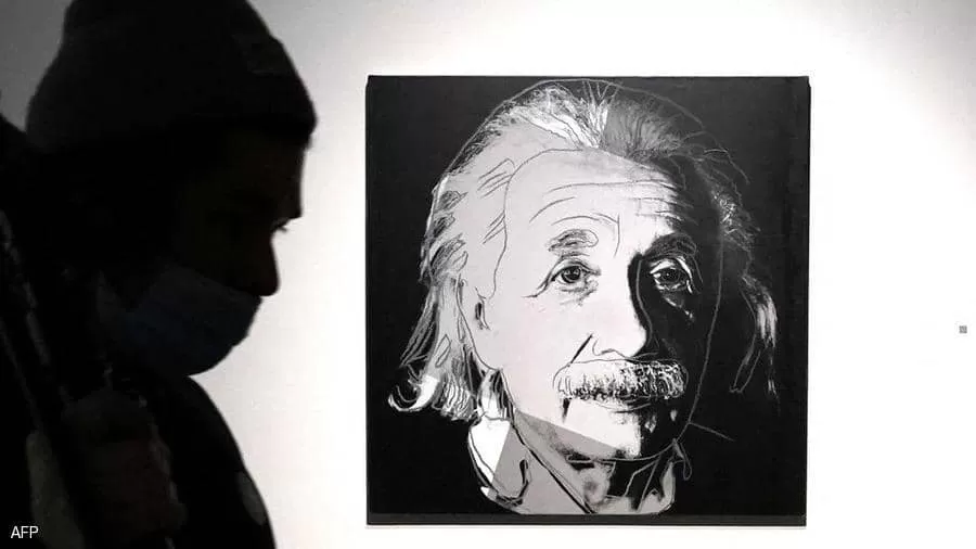 مزاد على أثمن مخطوطة لآينشتاين.. وثيقة أسست للنسبية العامة