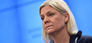 رئيسة وزراء تستقيل بعد ساعات على تعيينها.. ماذا حدث؟