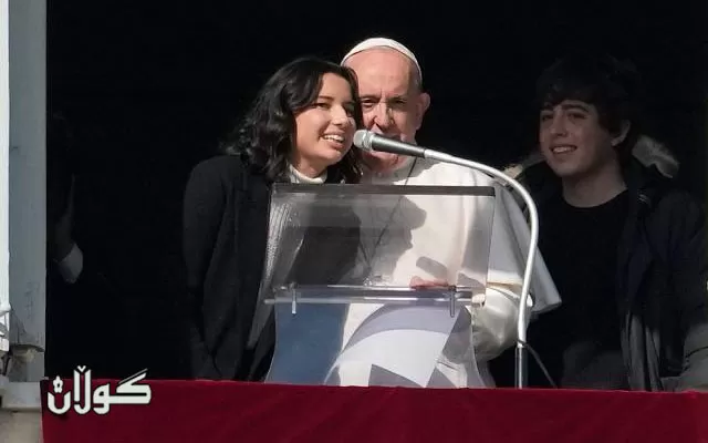 پاپا لە گەڕانەوەی لە قوبرس ژمارەیەک پەناخواز لەگەڵ خۆی دەهێنێتە ئیتاڵیا