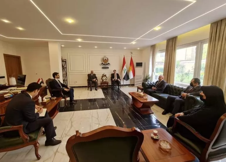 بریكاری وەزارەتی بازرگانی و پیشەسازی و شاندی كونسوڵگەری گشتی توركیا جەخت لەسەر گەشەسەندن و پەرەپێدان بە ئابووری و بازرگانی هەرێمی كوردستان دەكەنەوە