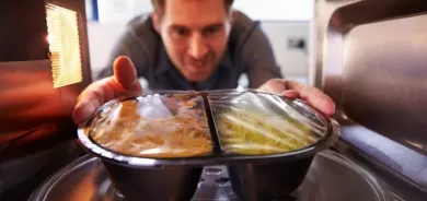 أطعمة تضعف الذاكرة وتتسبب بالتهاب الدماغ