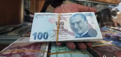 بەھای لیرەی تورکی بەرامبەر دۆلاری ئەمریکی بەردەوامە لە دابەزین