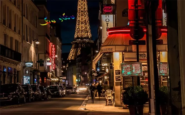 شەقامی غەزالی و شانزەلـیزێی فەرەنسا
