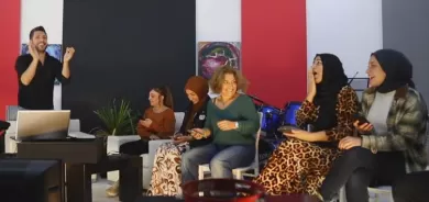 Li Stenbolê atolyeyeke hunerê bi cudahiya xwe balê dikşîne