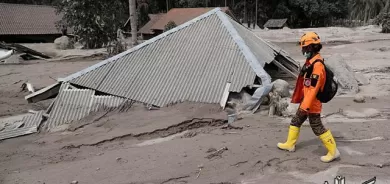 لە تەقینەوەی بورکانەكەی ئیندۆنیزیا  13 كەس گیانیان لەدەستدا