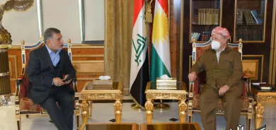 سەرۆك بارزانی پێشوازی لە عزەت شابەندەر دەكات