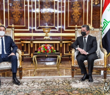 سەرۆکی حکومەتی هەرێمی کوردستان پێشوازی لە باڵیۆزی فەرەنسا لە عێراق دەکات