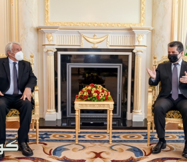 سەرۆکی حکومەتی هەرێمی کوردستان پێشوازی لە سەرۆکی دامەزراوەی دانیێل میتران دەکات