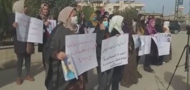 Malbatên şeş zarokan li Qamişlo xwepêşandan kirin