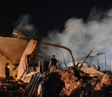 هێرشی مووشەکی ئیسرائیلی بۆ سەر بارهەڵگری چەکەکانی سوپا لە لازقییە هاوکات لەگەڵ سەردانەکەی وەزیری دەرەوەی سوریا بۆ ئێران