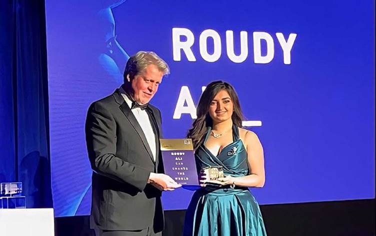 Rodî Elî xelata Mîrat a Prenses Diyana wergirt