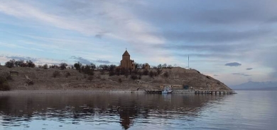 Gola Wanê di her demasalê de tameke taybet dide geştiyaran