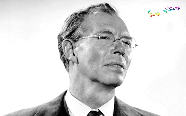 پەند و وتە واڵتەر ئێس باڵدوێن