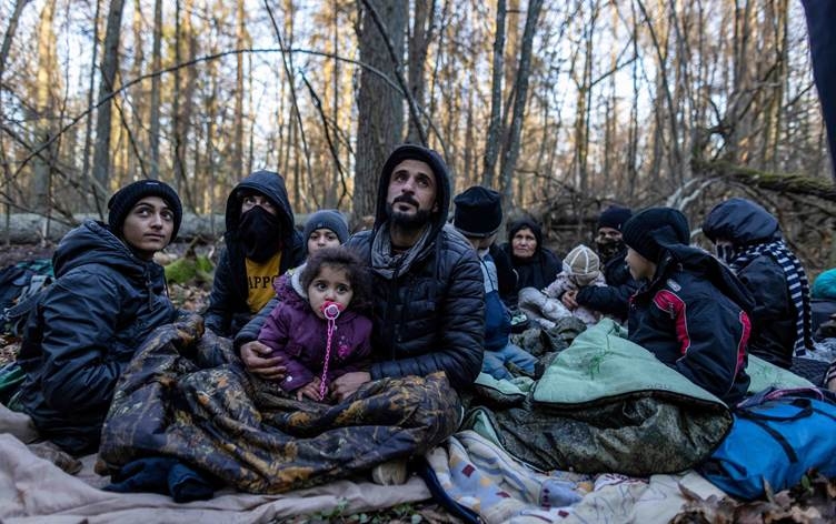 Wezareta Koç û Koçberan: Zêdeyî 4 hezar koçber li ser sînorê Belarusê mane
