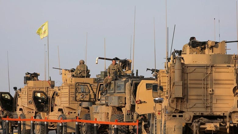 “Baregeha Amerîkî li Dêrazorê rastî êrîşeke bi mûşekan hat”