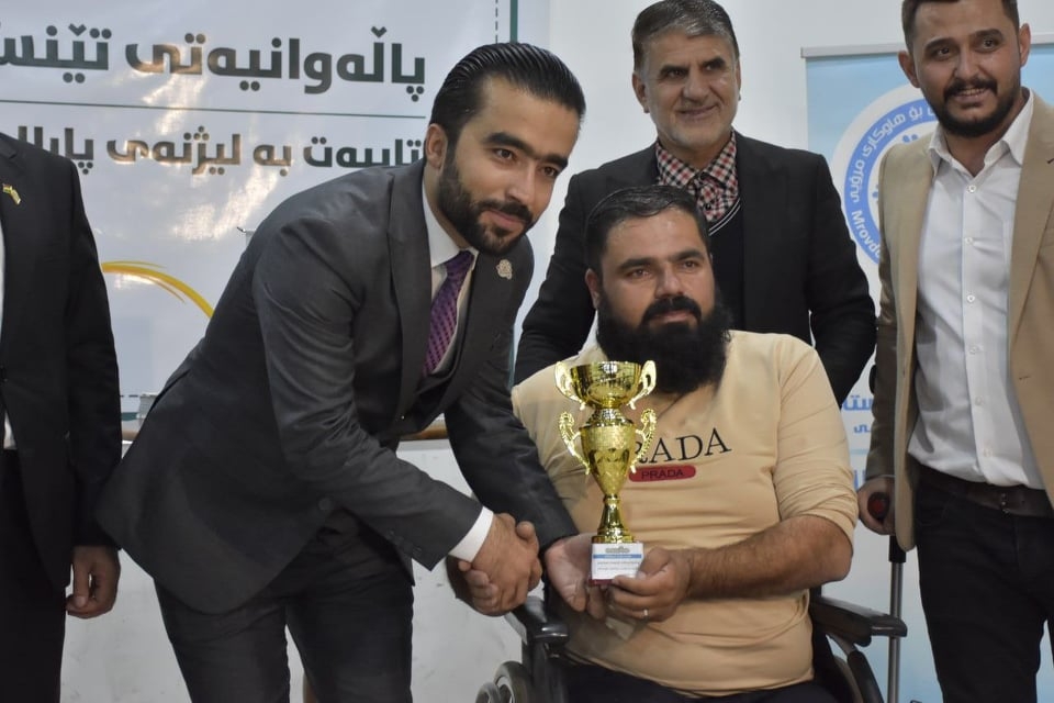 پاڵه‌وانێتیه‌ك بۆ وه‌رزشكارانى خاوه‌ن پێداویستى تایبه‌ت