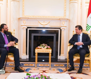 سەرۆکی حکومەتی هەرێمی کوردستان پێشوازی لە ڕێبەری تەریقەتی قادری کەسنەزانی دەکات