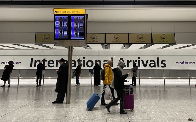 EU summit does not rule out new travel restrictions in the future