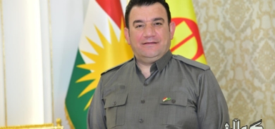 ئالای پیرۆزی کوردستان نیشانەی ھەرمانی گەلی كوردە...