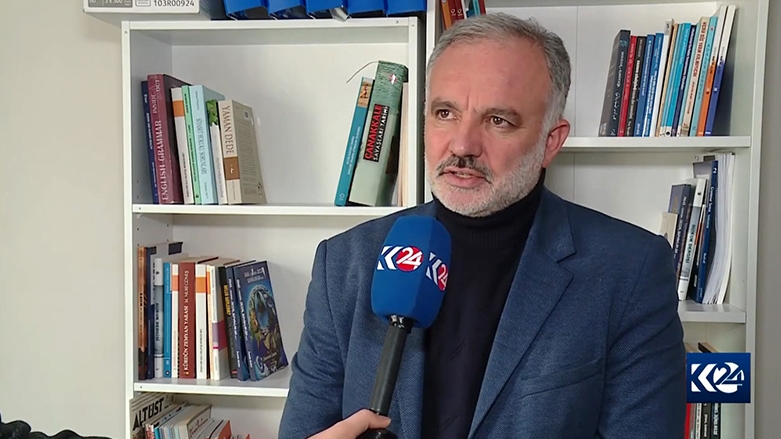 Bîlgen: Muxatabê pirsa Kurd, gelê Kurd bixwe ye