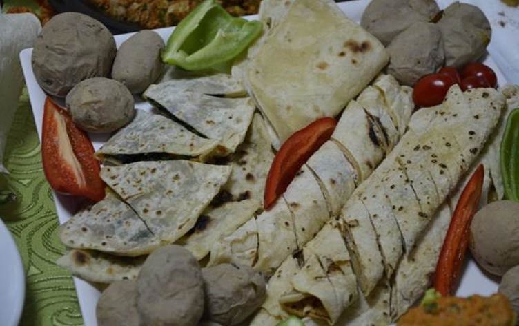 Xwarinên Riha û Mersînê li Xelfetiyê hatin pêşandan