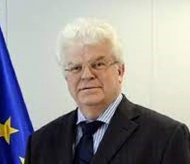 ڤلادیمێر چیژۆڤ باڵیۆزی ڕووسیا بۆ یەکێتیی ئەوروپا:  مۆسكۆ ویستوویەتی یارمەتی ئەو هاووڵاتیانە بدات کە بە زمانی ڕووسی قسە دەکەن