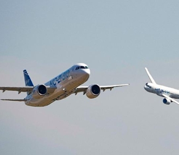 فڕۆکەیەکی سەرنشینیی نوێی دروستکراوی ڕوسیا یەکەم گەشتی خۆی ئەنجامدا