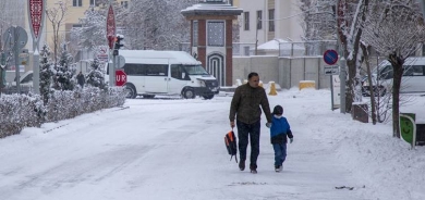 Berfê li 4 navçeyên Wanê perwerde rawestand