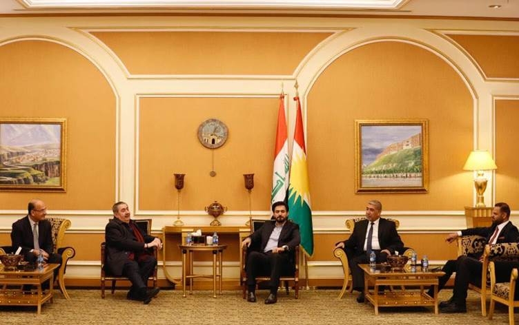 وفد التيار الصدري يصل أربيل لمناقشة تشكيل الحكومة