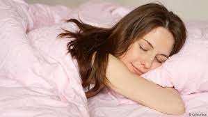 مشروب يساعدك على النوم الطويل