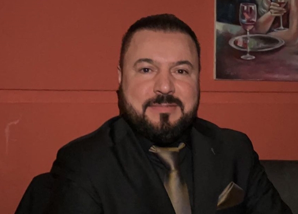 ئەیاد حوسێن ڕوونكردنەوە دەدات