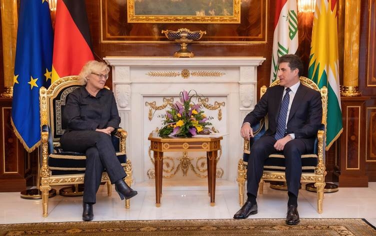 نيجيرفان بارزاني ووزيرة الدفاع الألمانية: الحرب ضد داعش لم تنته