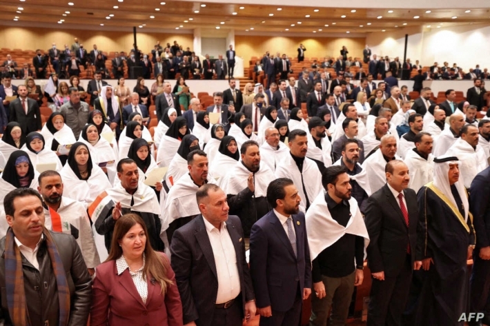 نائب عن ‹تقدم›: ليس فقط الشيعة .. السنة والكورد أيضاً لم يشاركوا بالكامل في اختيار رئاسة البرلمان