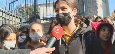 Zarokên Kurd ên li Stenbolê daxwaza dersa Kurdî dikin