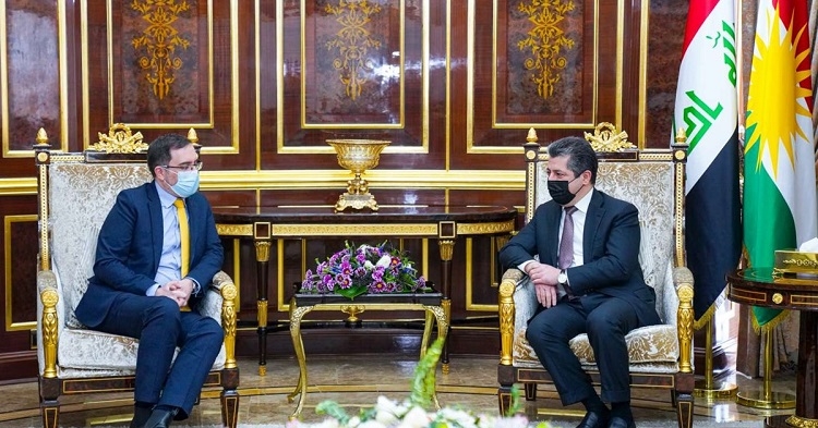PM Masrour Barzani meets with UK Ambassador to Iraq