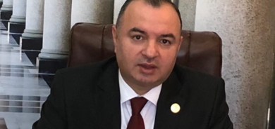 شێروان دووبەردانی   ئەندامی خولی پێنجەمی ئەنجومەنی نوێنەرانی عێراق بۆ گوڵان:     پارتی دەرگای واڵایە بۆ هەموو هێزە كوردستانییەكان بۆ ئەوەی یەك دەنگ و  یەك بڕیار بین