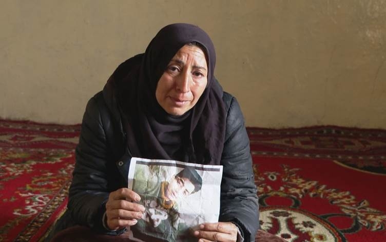 Malbatekî Ereb: Zarokên me bi zorê dibin leşkeriyê